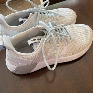 Adidas Questar BYD Cloudfoam Womens Size 10